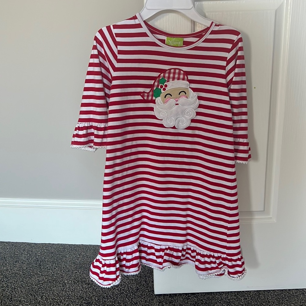 Santa Smocked Auctions dress 3/4 sleeves